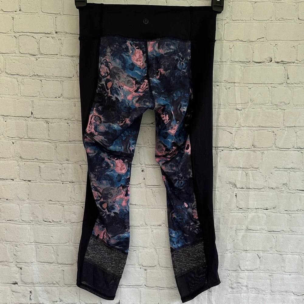 Lululemon If You’re Lucky Crop Full on Luxtreme leggings size 4